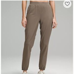 Lululemon adapted State High-Rise Jogger Full Length NEW size 2